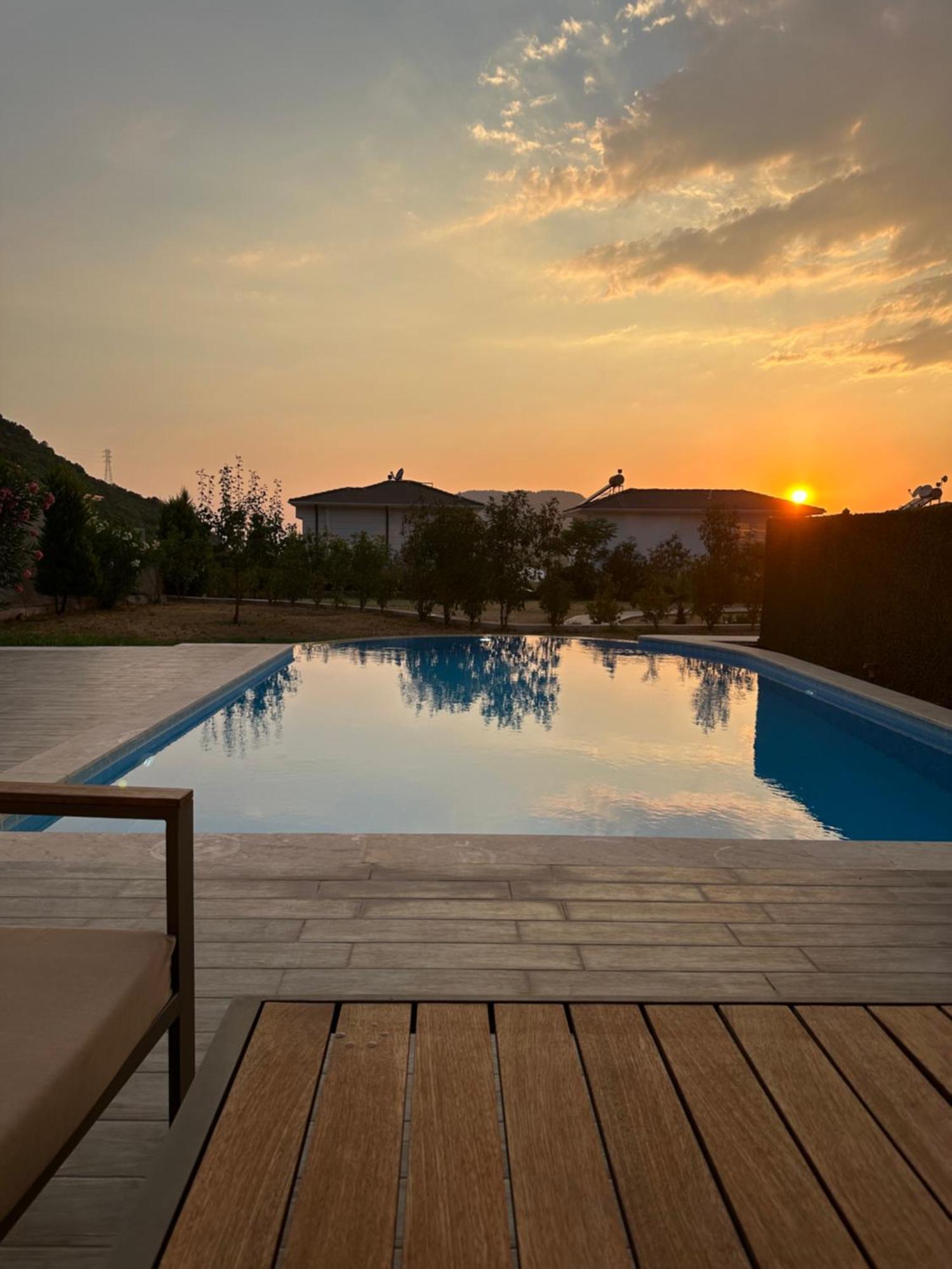 Vacation Home With Private Pool, Fethiye, Oludeniz Cedit Dış mekan fotoğraf